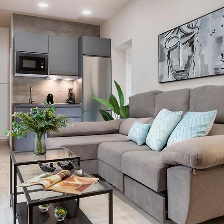 Triana Pureza Suite Con Patio Privado Seville Exterior photo
